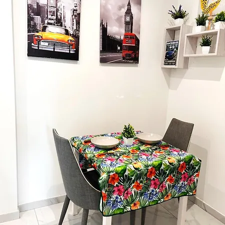 Homestay Luxury Vicino - Centro - Metropolitana