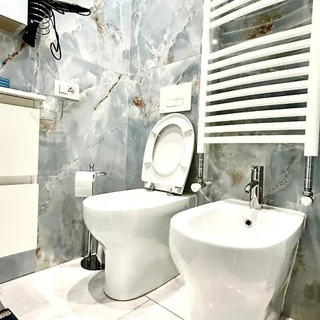 Luxury - Vicino Centro Metropolitana Ubytování v soukromí Turín