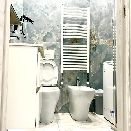 Quarto em Acomodações Particulares Luxury - Vicino Centro Metropolitana Turim